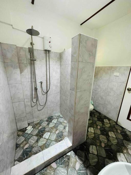 Alona Park Residence - 3 Bedroom Apartment- Alex And Jesa Unit Panglao Luaran gambar