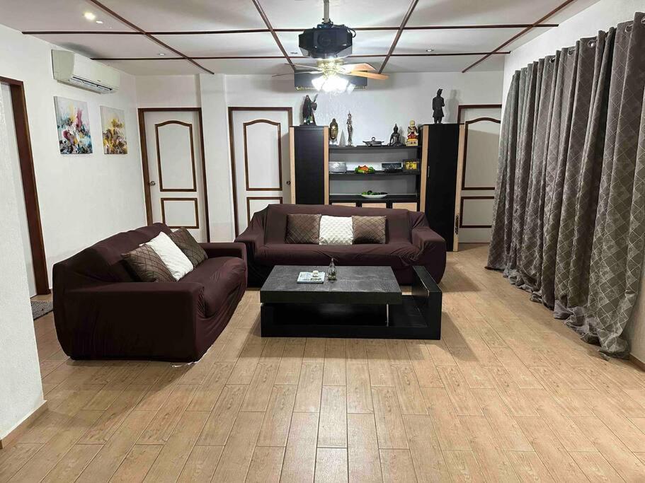 Alona Park Residence - 3 Bedroom Apartment- Alex And Jesa Unit Panglao Luaran gambar