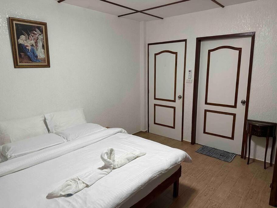 Alona Park Residence - 3 Bedroom Apartment- Alex And Jesa Unit Panglao Luaran gambar